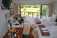 The Greens Guest House - Rooms